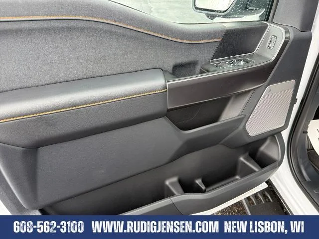 New 2026 Oxford White Ford Tremor® image 39