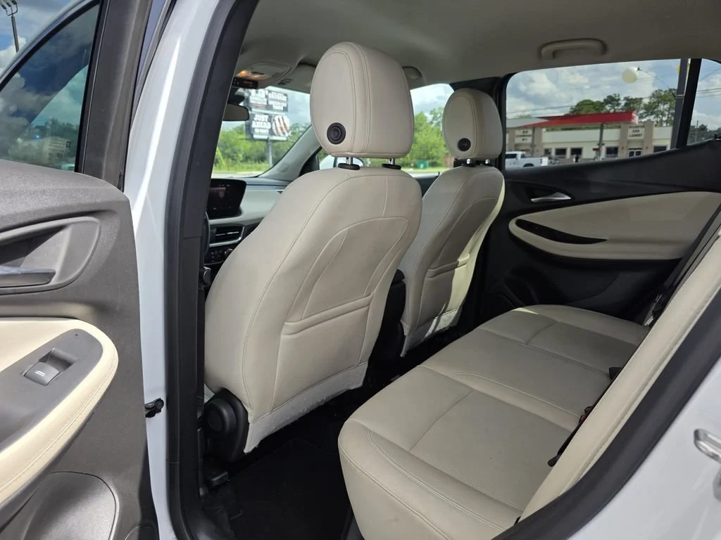 Used 2024 Summit White Buick Sport Touring image 13