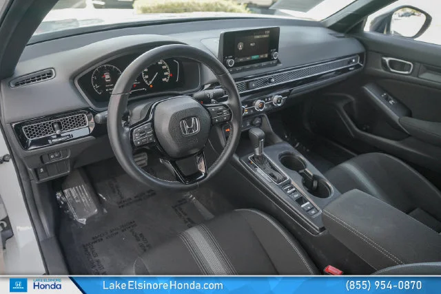 Used 2025 Platinum White Pearl Honda Sport image 17