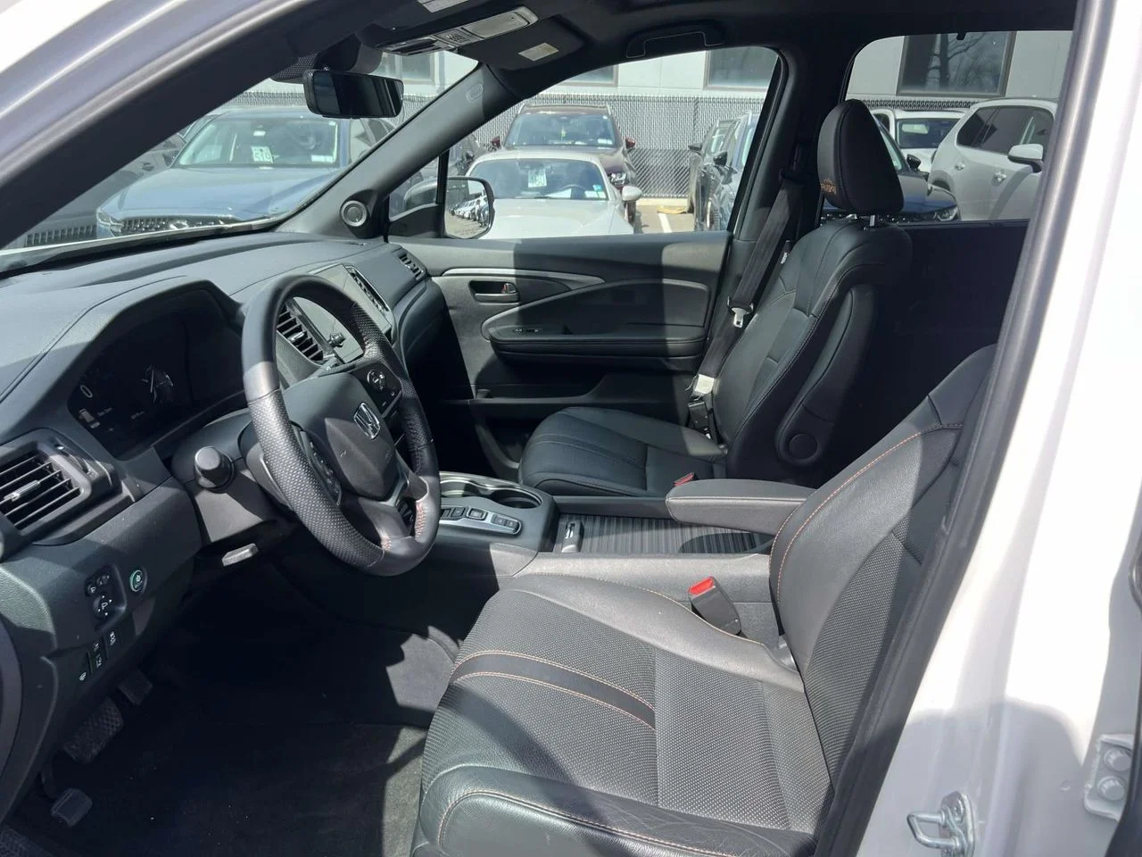 Used 2023 Platinum White Pearl Honda AWD TrailSport image 23