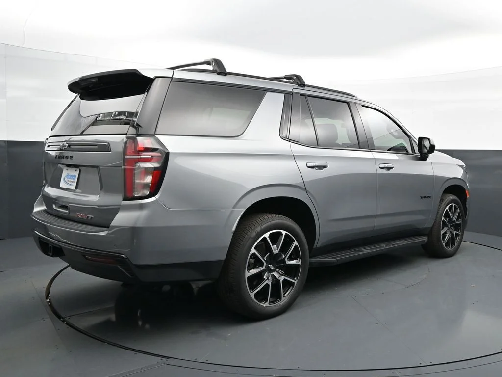 Used 2023 Gray Chevrolet RST image 9