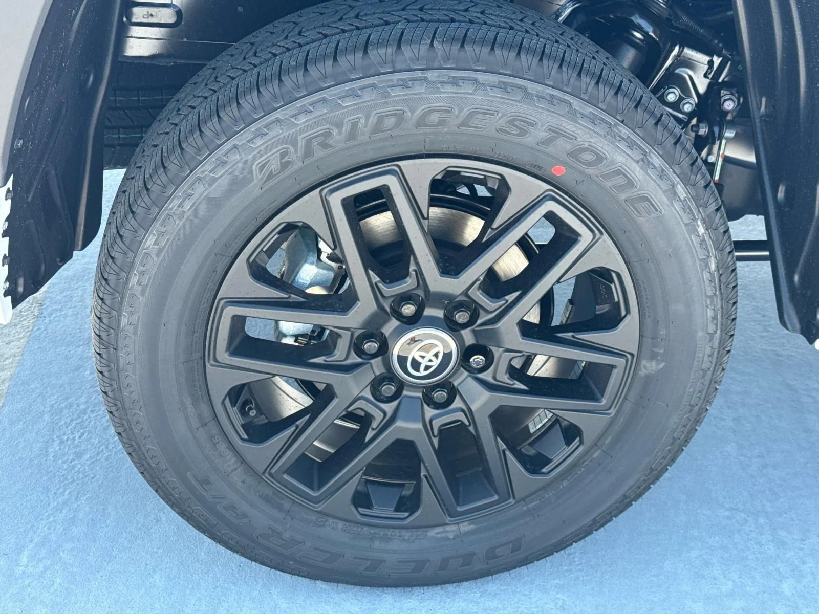 New 2026 Ice Cap Toyota SR5 image 5