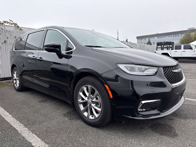 2026 Chrysler Pacifica