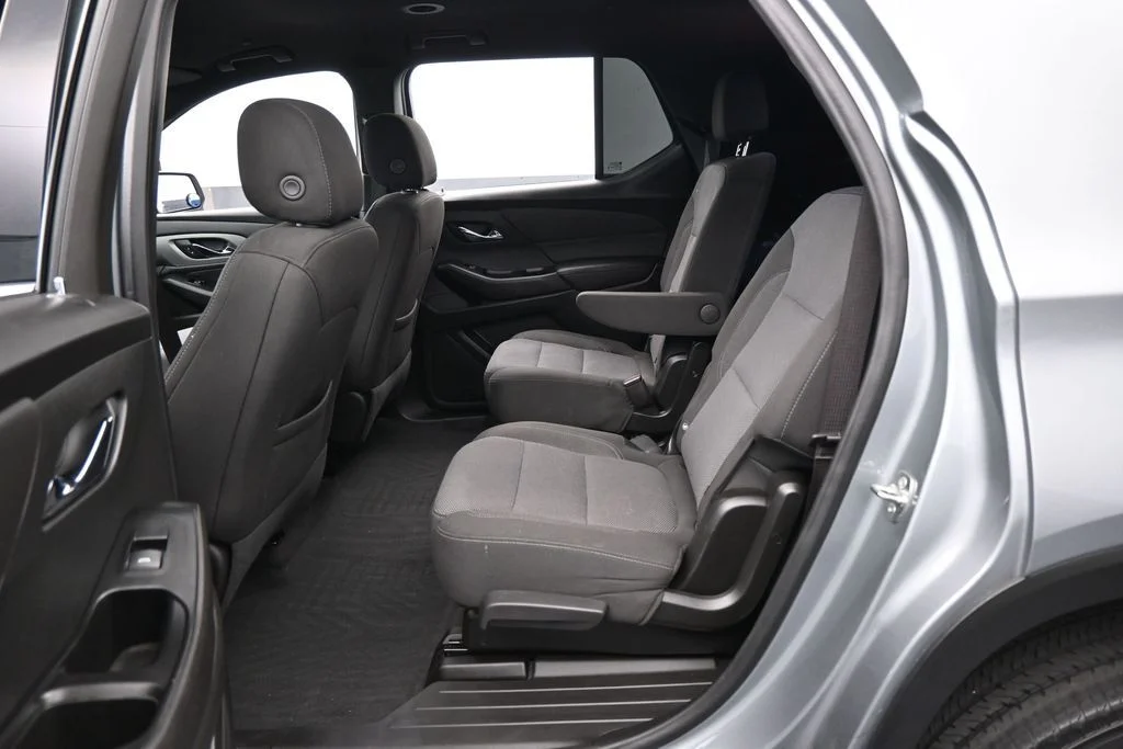 Used 2023 Sterling Gray Metallic Chevrolet LT image 29