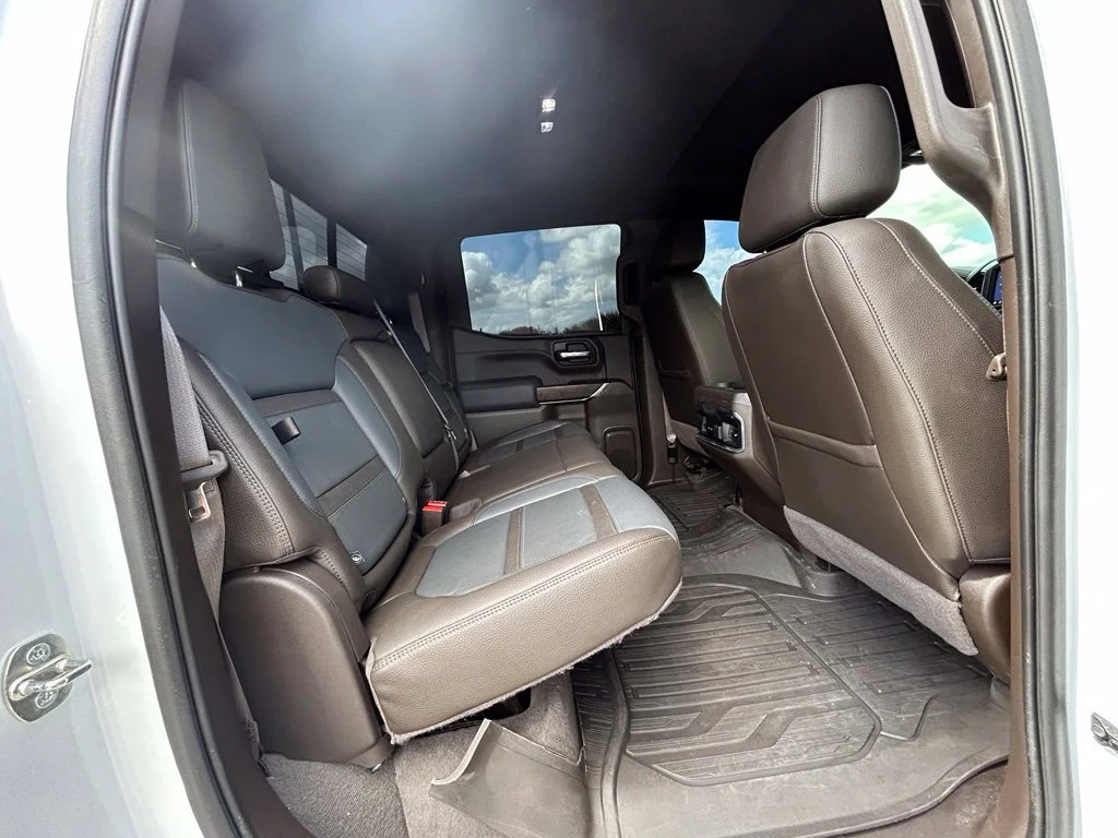 Used 2021 White Frost GMC Denali image 30