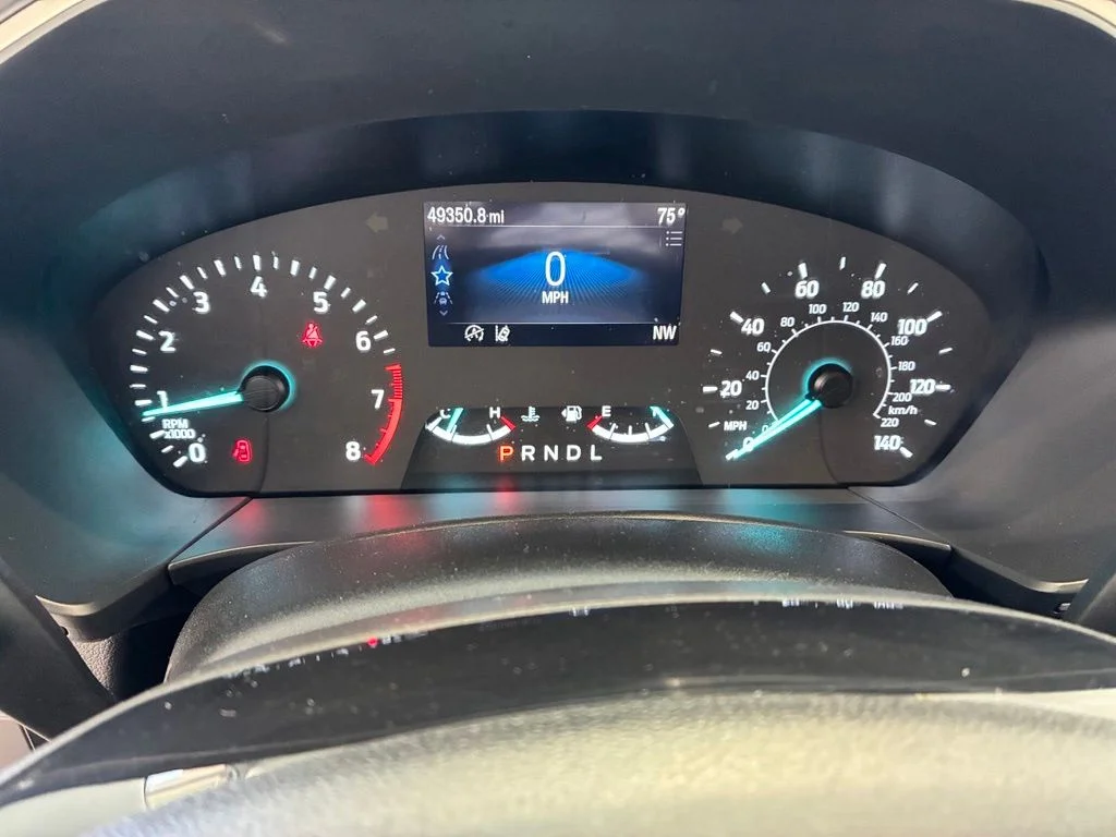 Used 2022 Blue Ford SE image 24