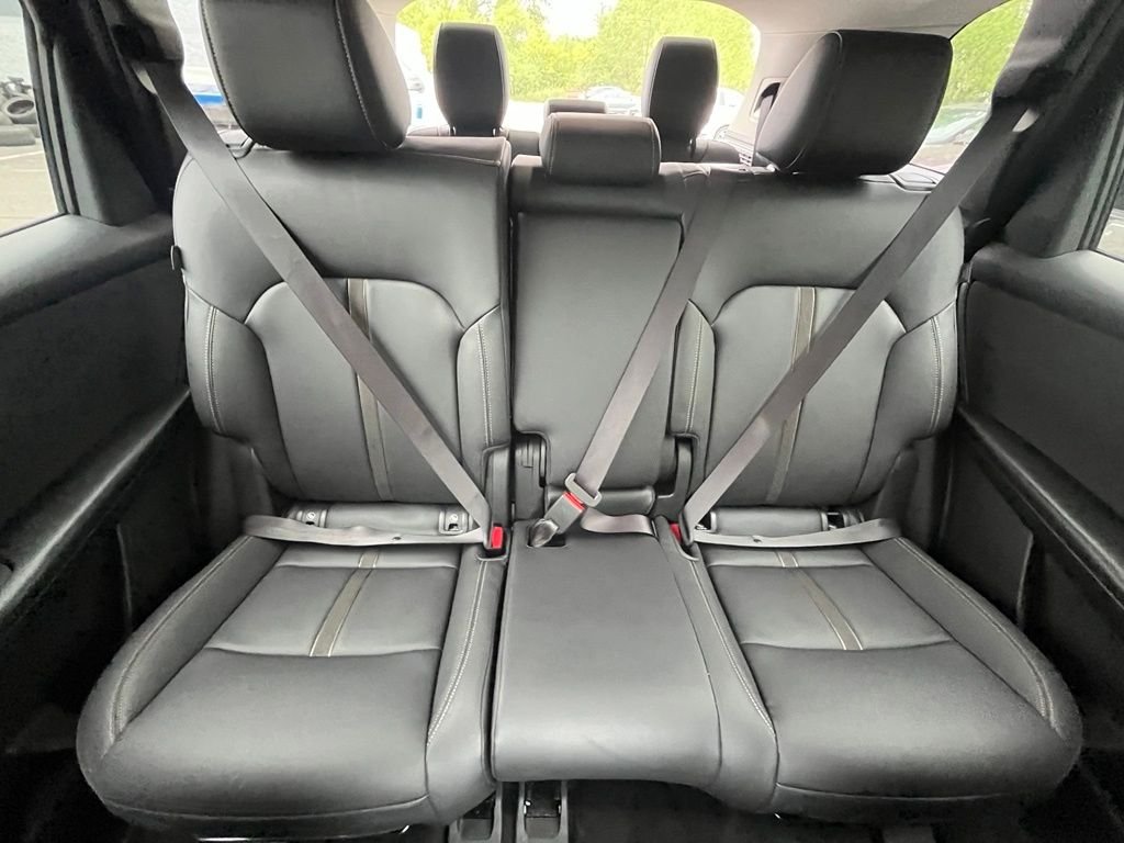Certified Used 2026 White Mazda 3.3 Turbo Select image 28