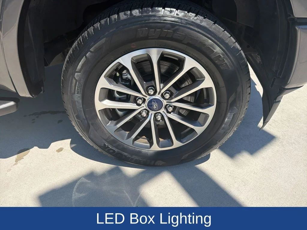 Used 2020 Magnetic Metallic Ford XLT image 10