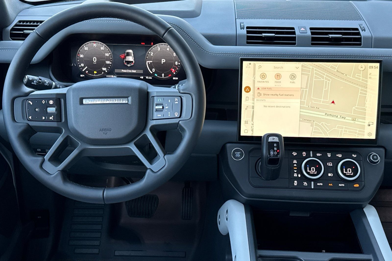 New 2026 Fuji White Land Rover X-Dynamic SE image 15