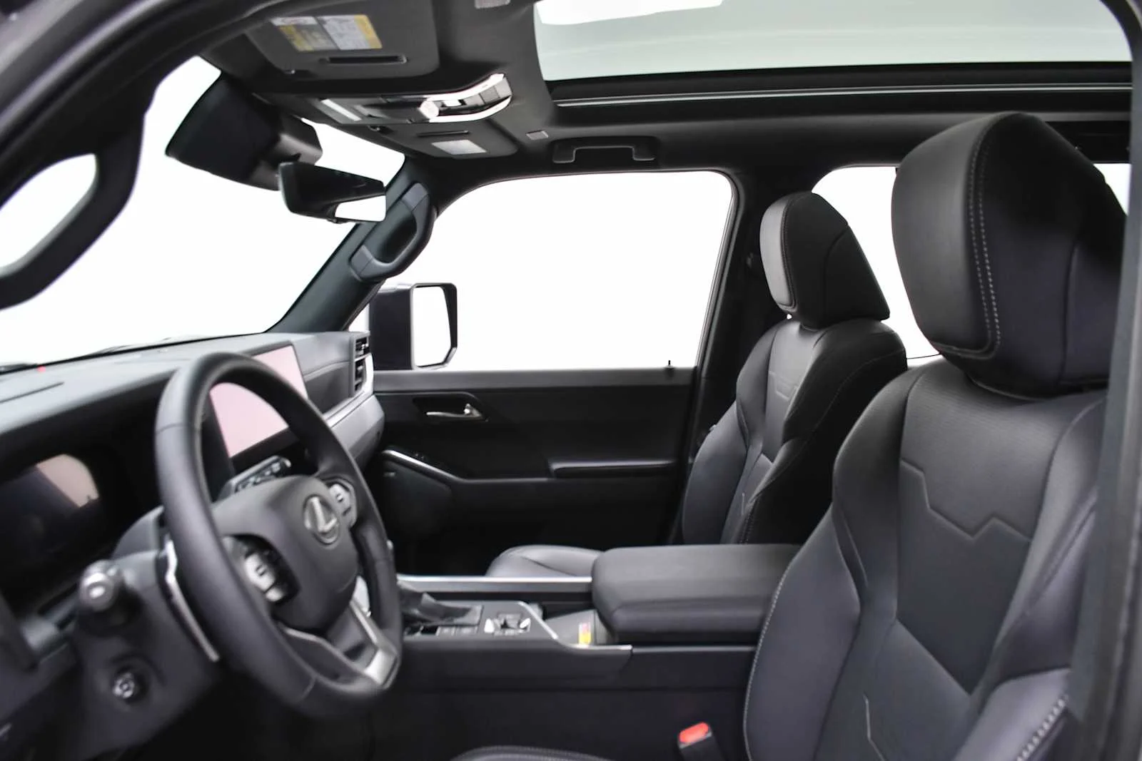 2026 Lexus GX Luxury+ - Photo 13
