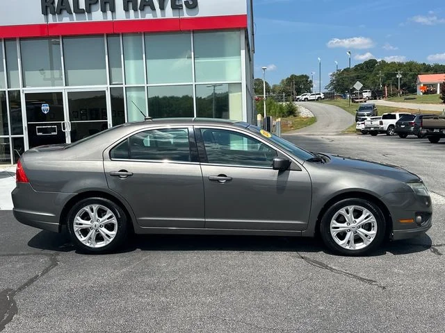 Used 2012 Ford Fusion SE with VIN 3FAHP0HA2CR372137 for sale in Anderson, SC
