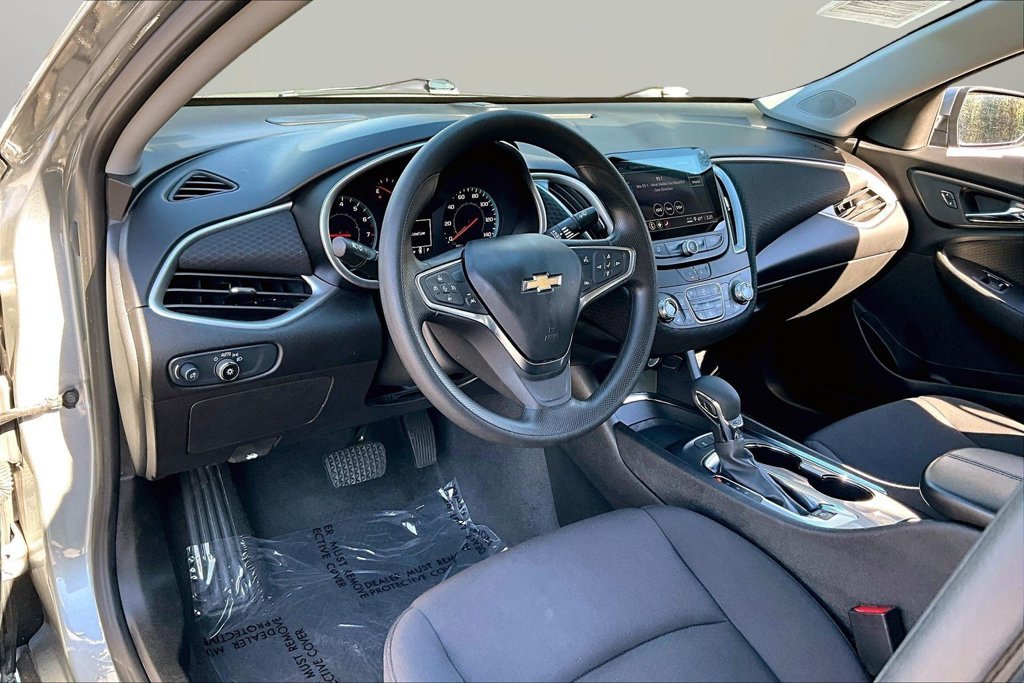 Used 2024 Gray Chevrolet LT image 20