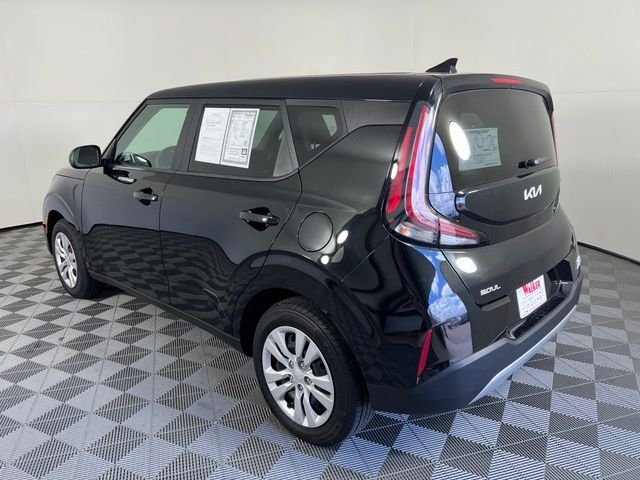 Used 2024 Black Kia LX image 5