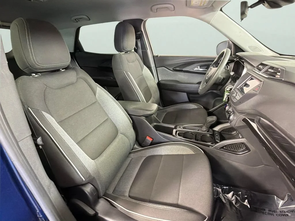 2022 Chevrolet Trailblazer LS - Photo 31