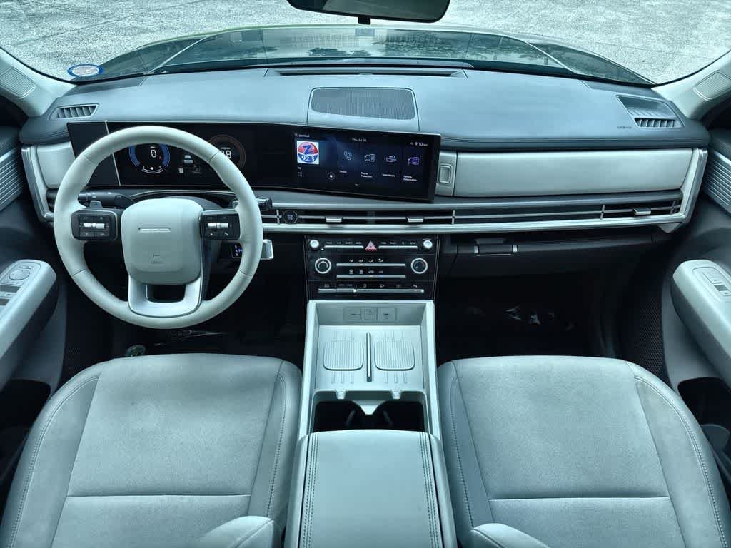 Used 2025 Ecotronic Gray Hyundai SE image 24