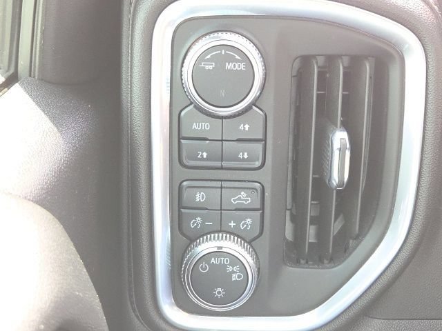 Used 2022 SUMMIT WHITE GMC Elevation image 24