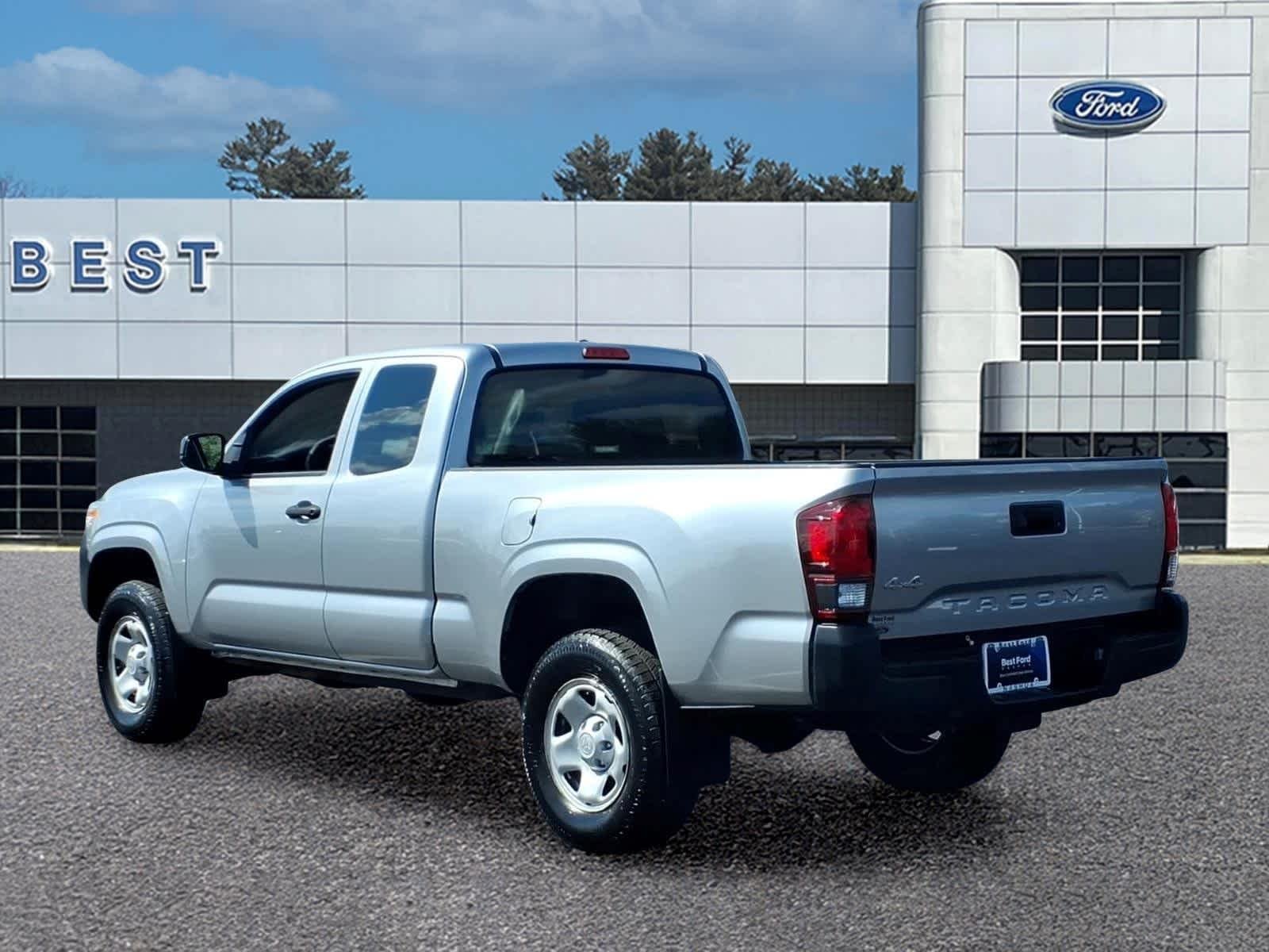 Used 2021 Silver Sky Metallic Toyota SR image 4
