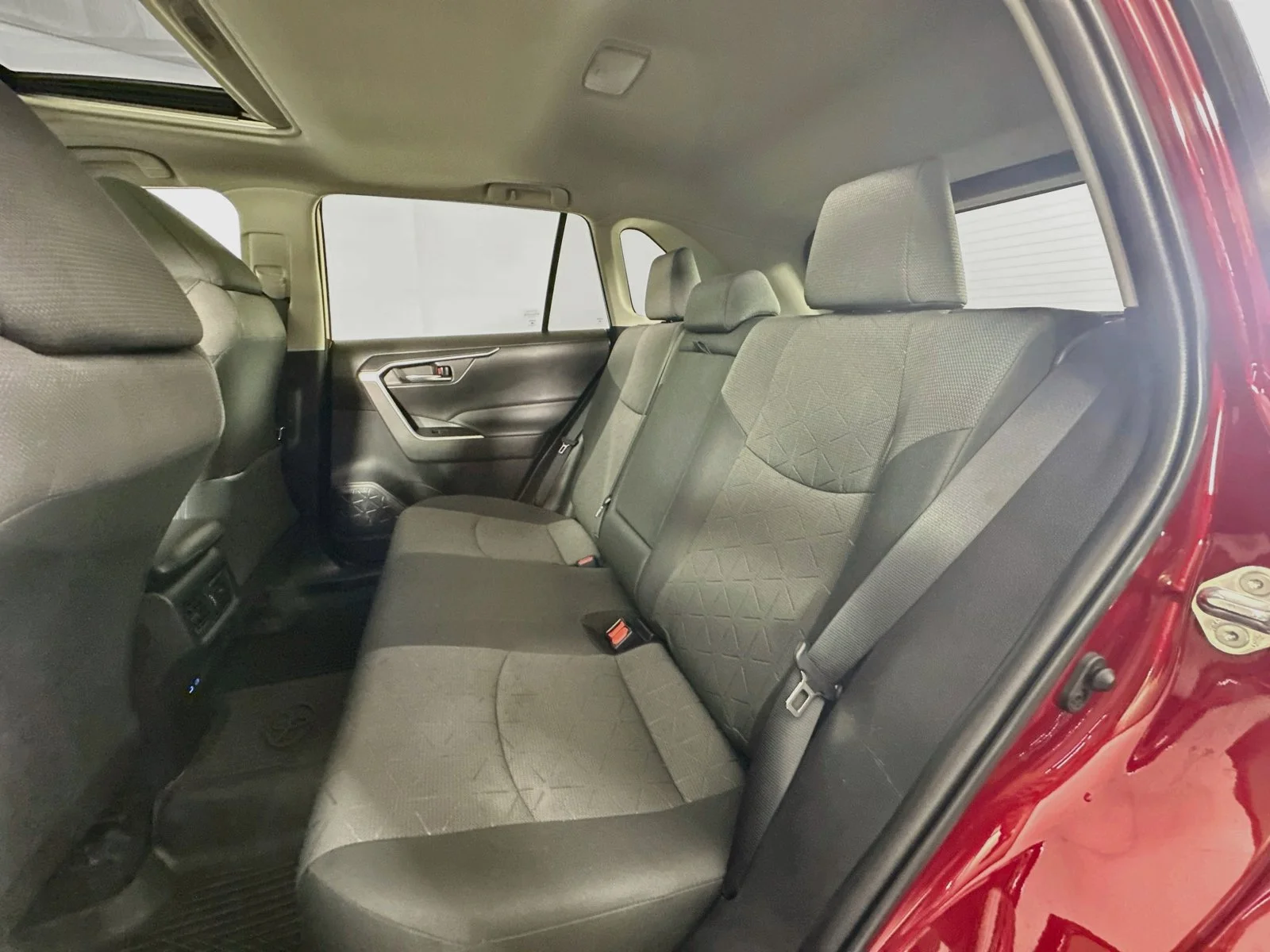 Used 2022 Red Toyota XLE image 25
