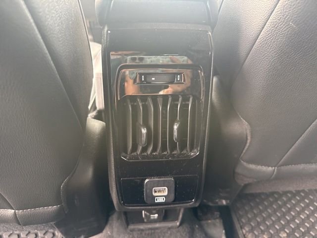 Used 2025 Silver Jeep Trailhawk image 25