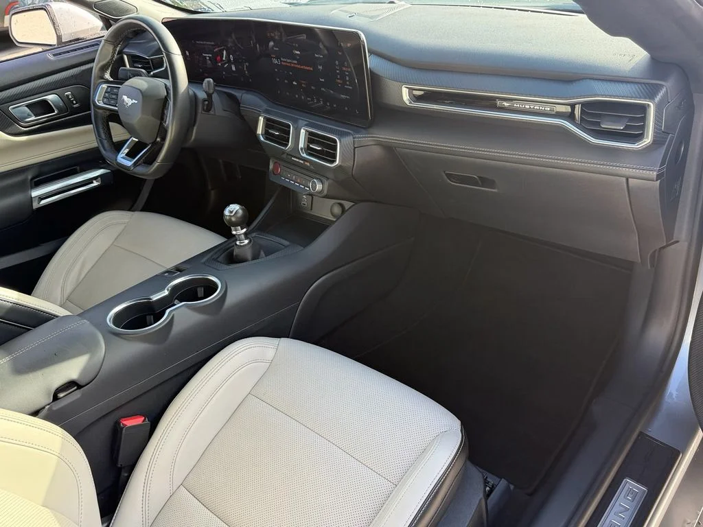 Used 2025 Silver Ford GT Premium image 14