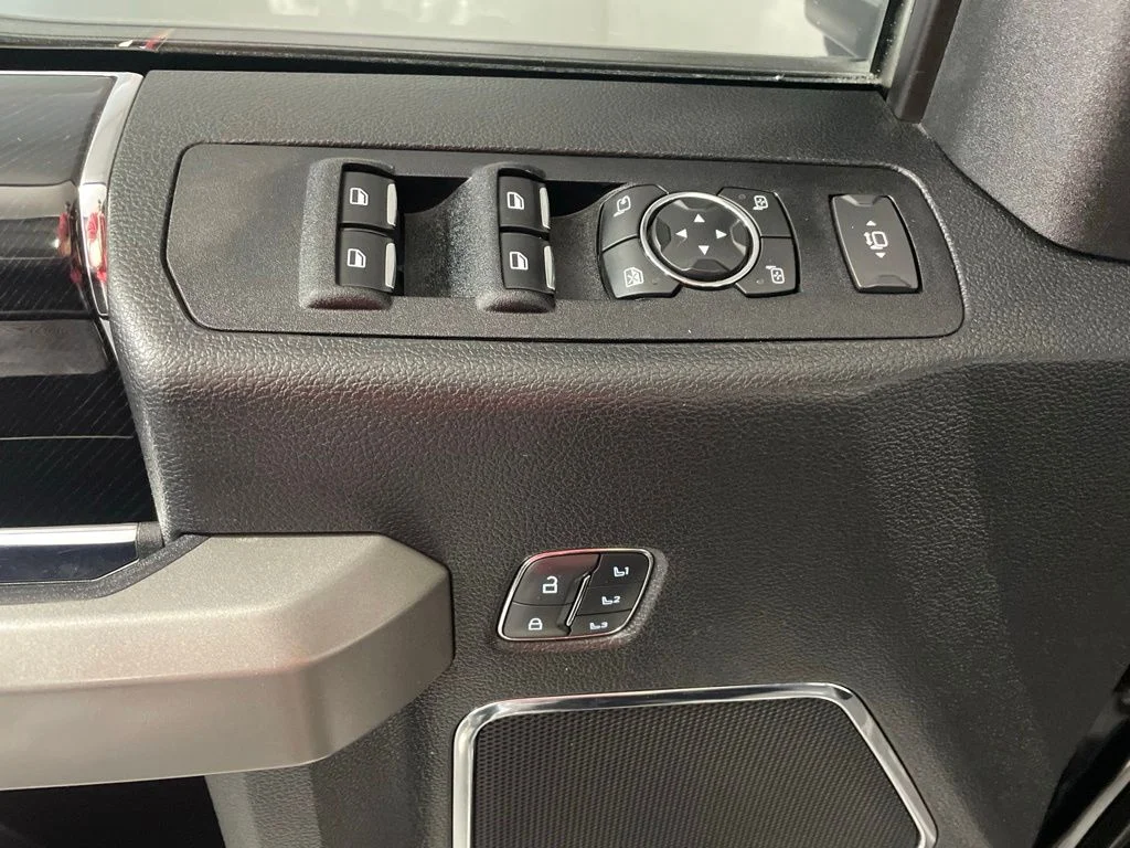 Used 2021 Black Ford  image 10