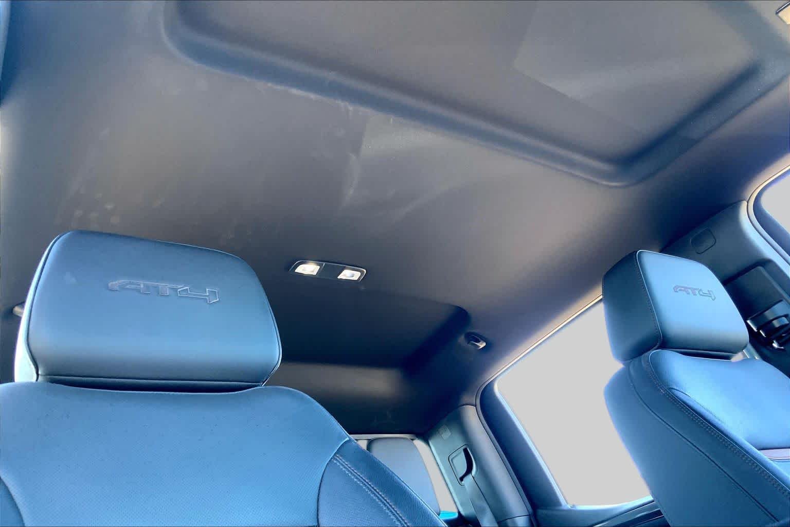 Used 2024 Dynamic Blue Metallic GMC AT4 image 14
