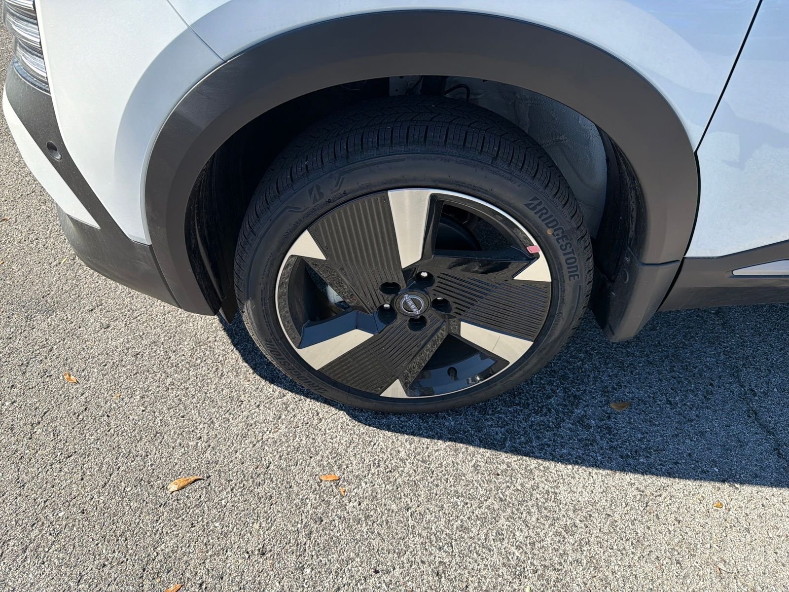 New 2026 Nissan Kicks SR 4D Sport Utility