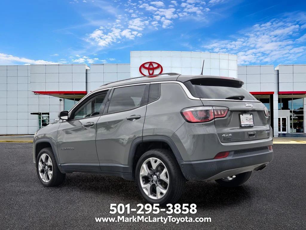 Used 2020 Gray Jeep Limited image 3