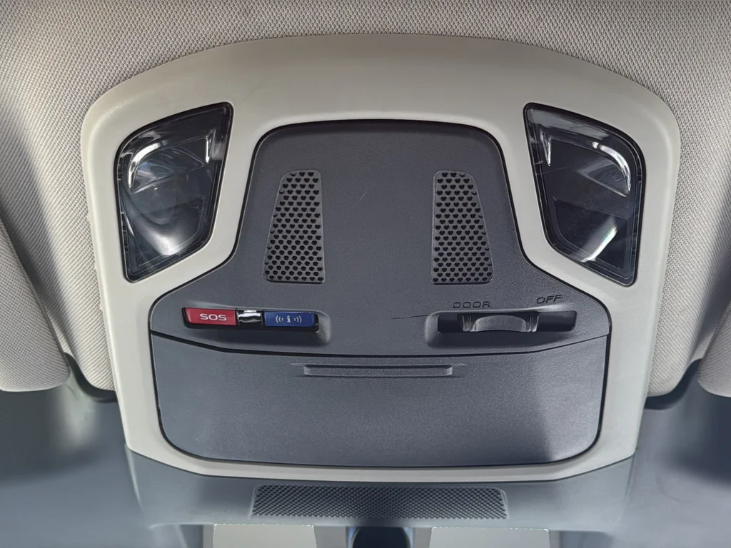Used 2023 Black Subaru Premium image 40