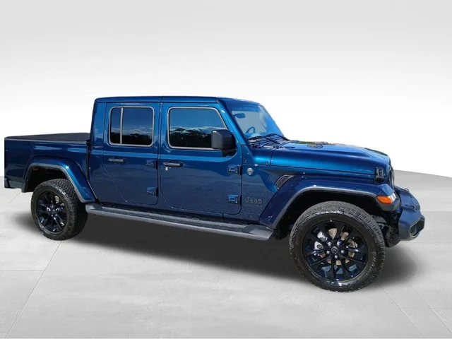 2025 Jeep Gladiator