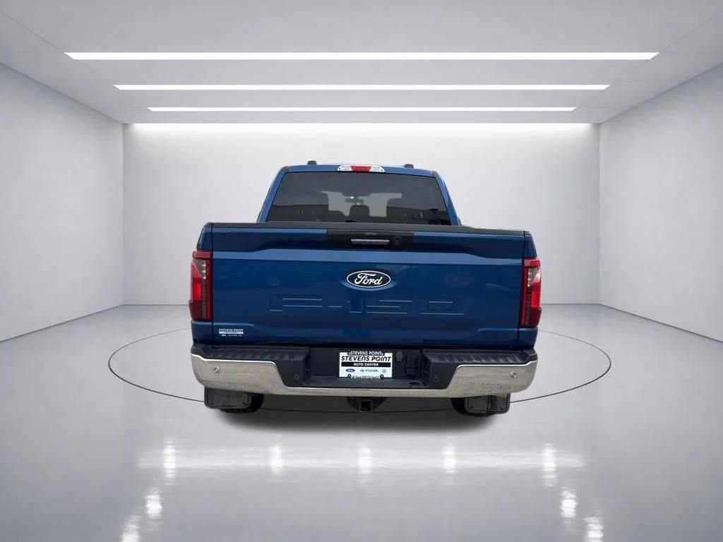 Used 2024 Atlas Blue Metallic Ford XLT image 6