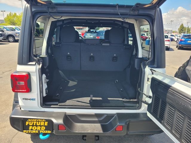 Used 2024 White Jeep Rubicon 4xe image 11