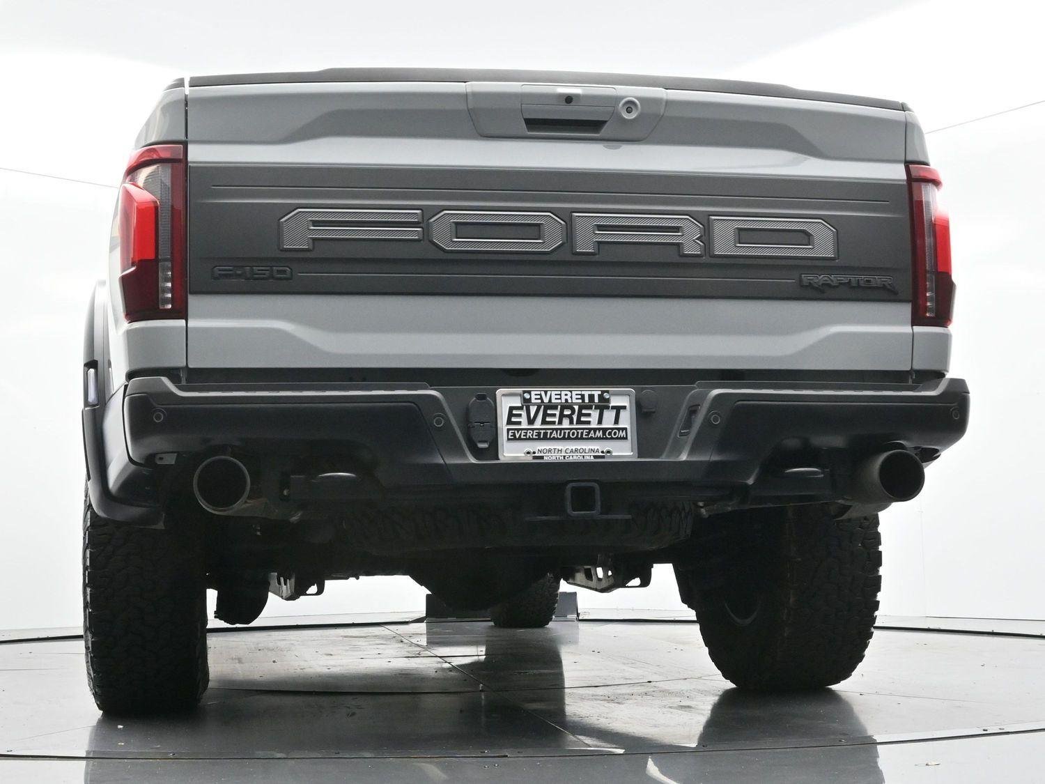 Used 2024 Avalanche Gray Ford Raptor image 55
