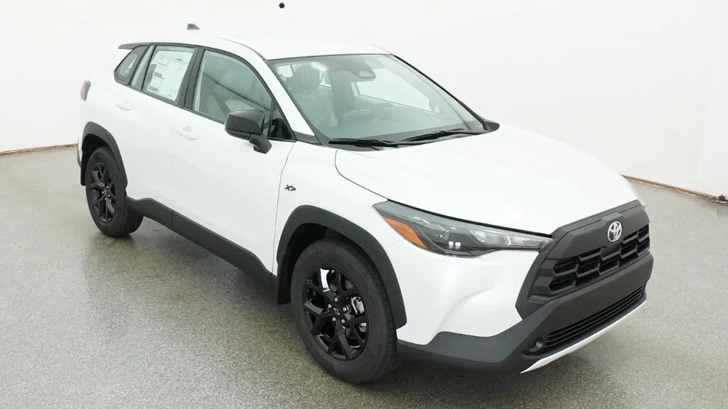 New 2026 Wind Chill Pearl Toyota L image 2