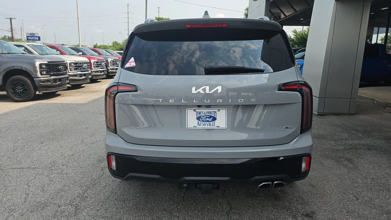 Used 2024 Gray Kia SX X-Pro AWD image 4
