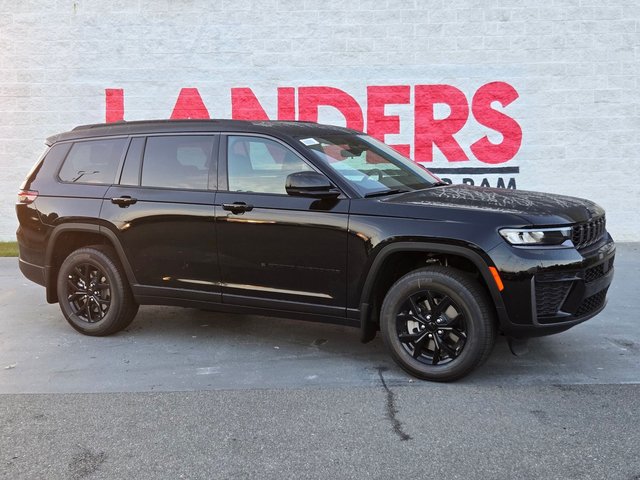 2026 Jeep Grand Cherokee L Laredo Altitude