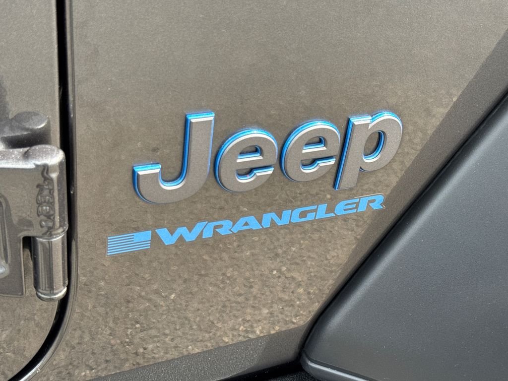 Used 2023 Gray Jeep Willys 4xe image 8