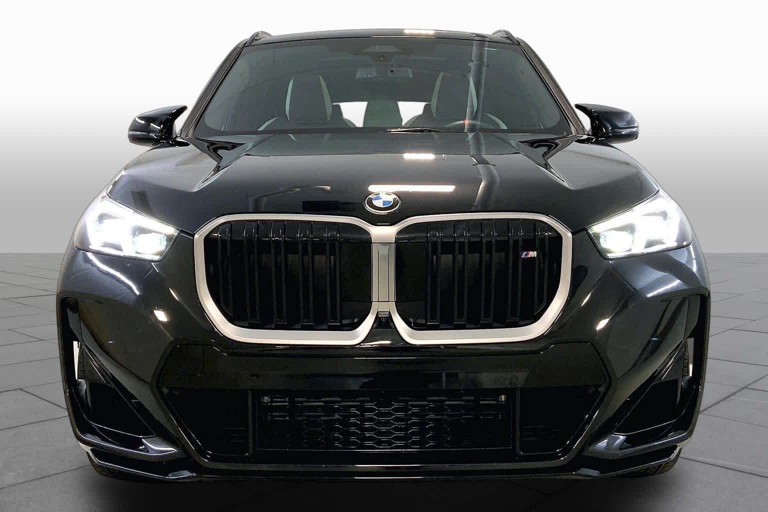 Certified Used 2026 Black Sapphire Metallic BMW M35i image 3