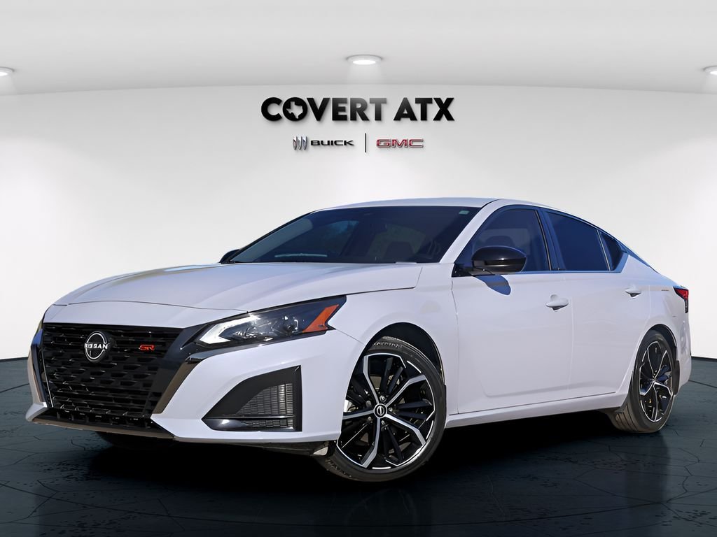 2024 Nissan Altima SR