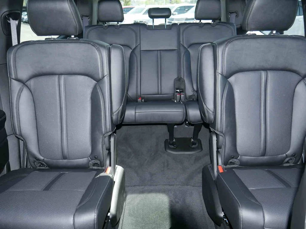 New 2026 Black Jeep Limited Altitude image 37