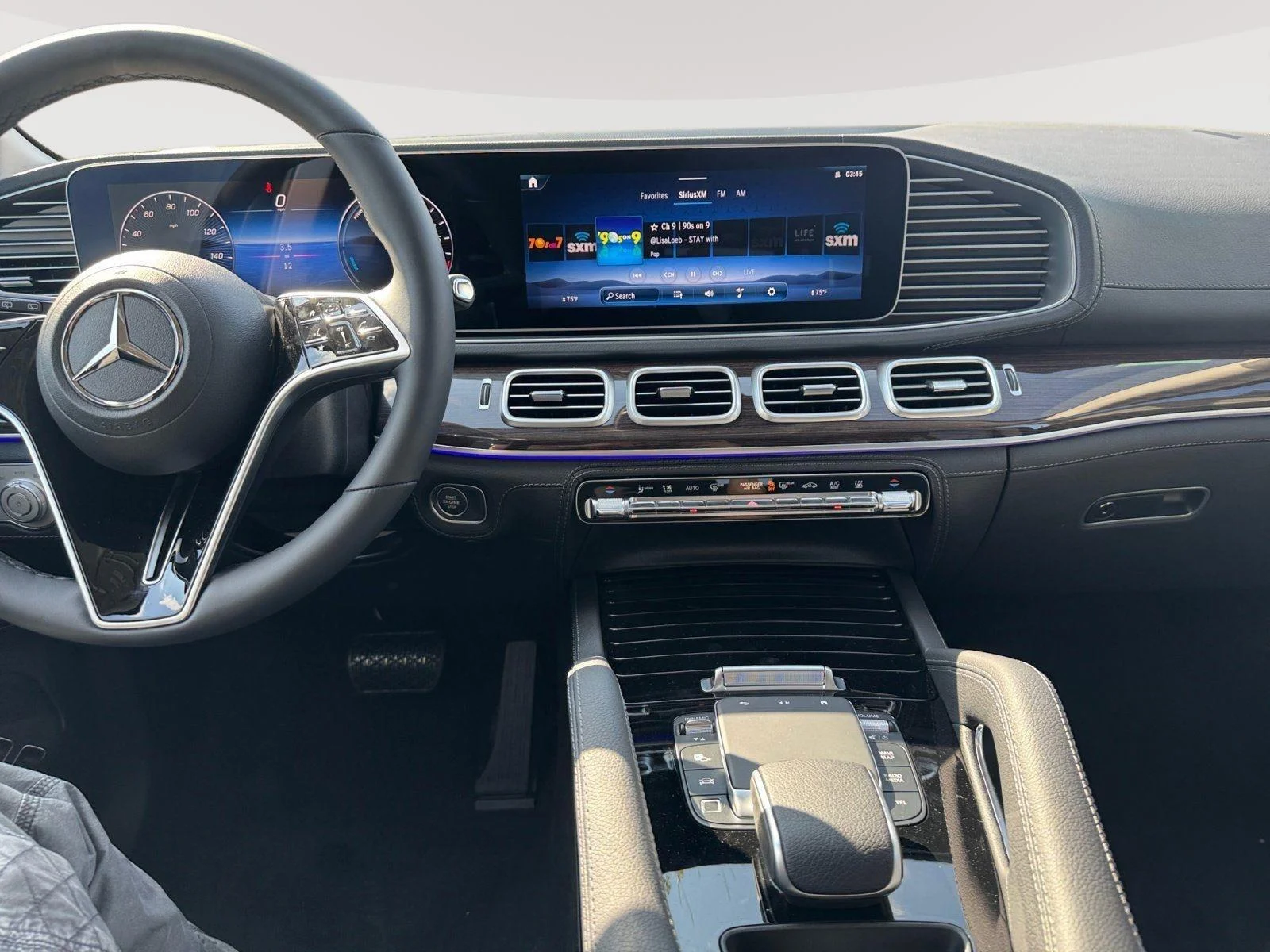 New 2026 Black Mercedes-Benz GLE 450 image 14