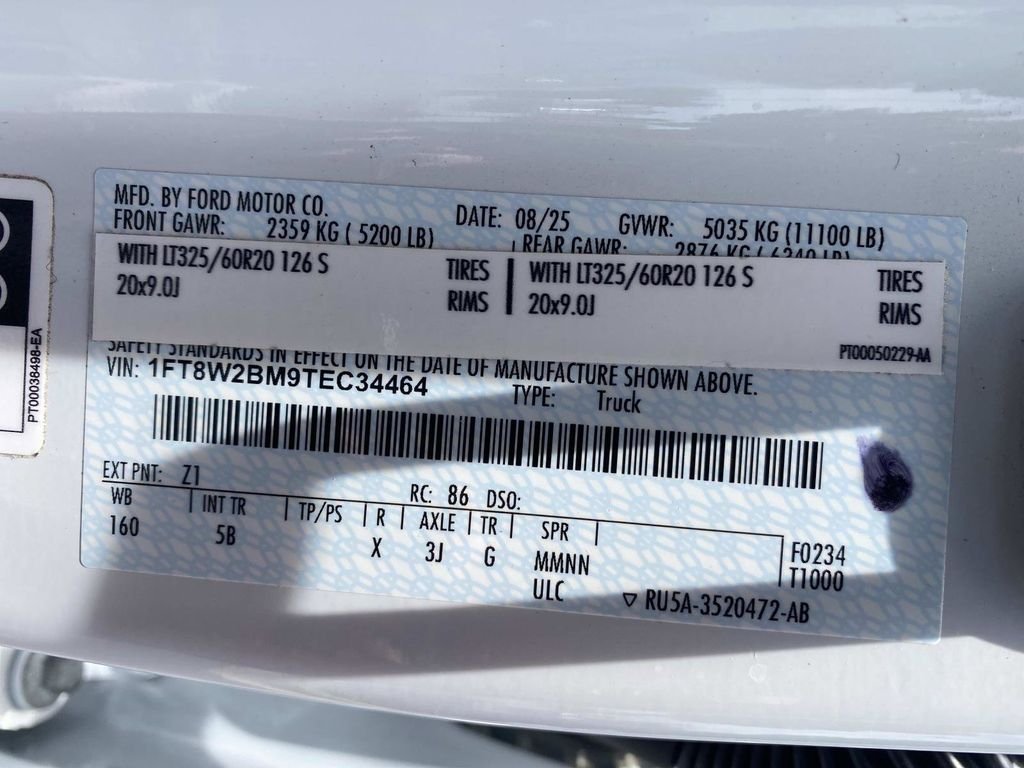 Used 2026 Oxford White Ford Lariat image 25