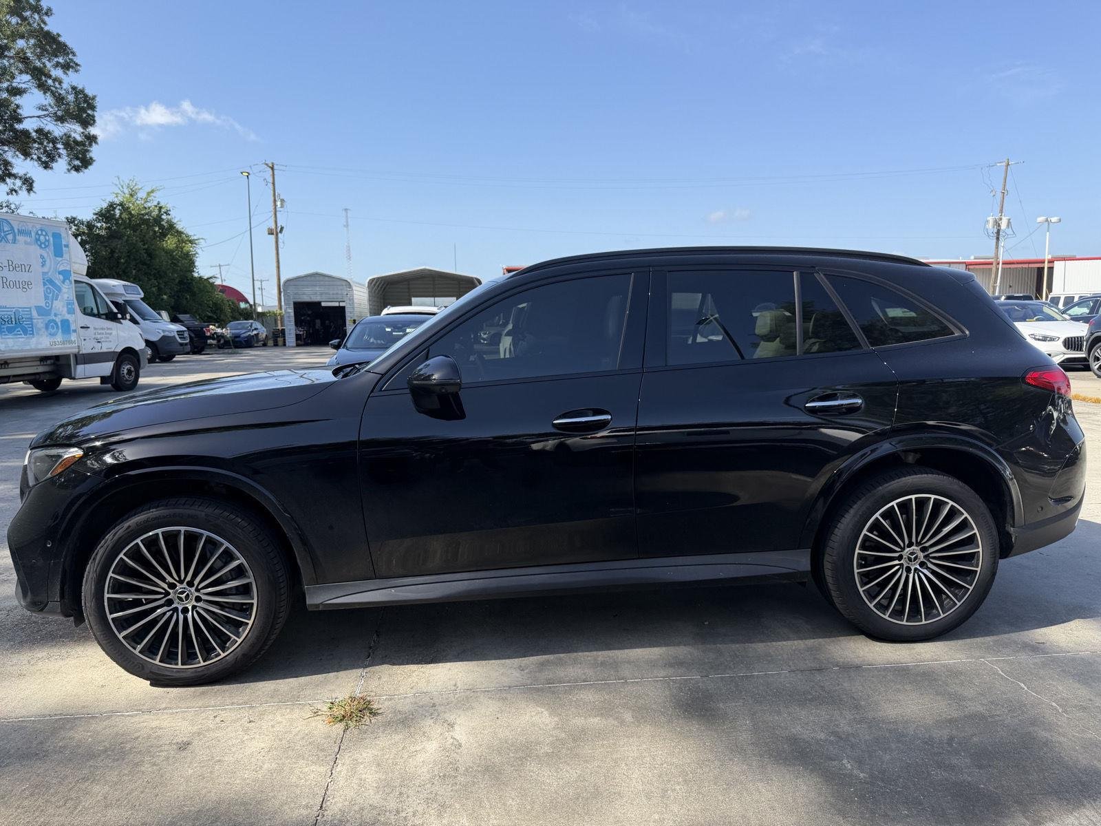 Certified Used 2023 Black Mercedes-Benz GLC 300 image 15