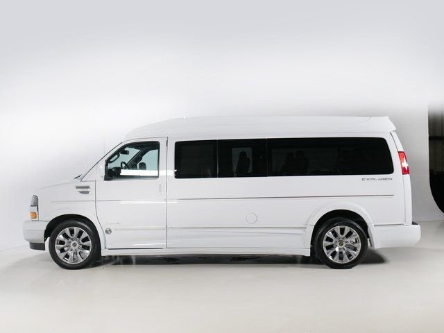 Used 2022 White Chevrolet Conversion image 6