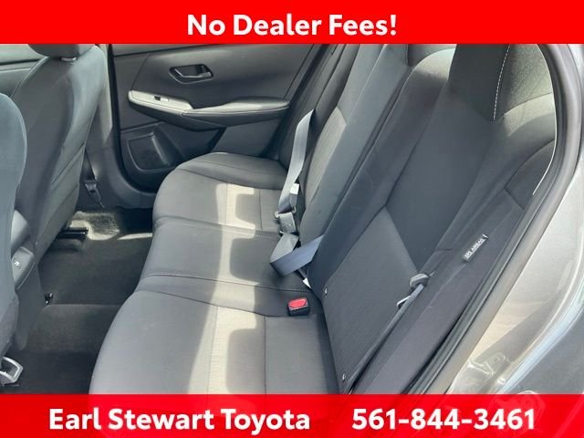 Used 2024 Gray Nissan SV image 13