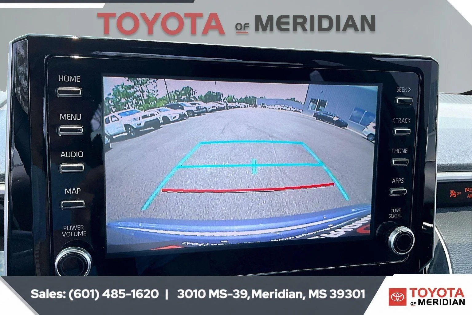 Used 2020 Celestite Gray Metallic Toyota SE image 15