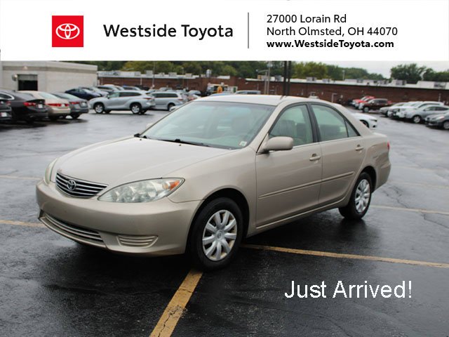 2005 Toyota Camry LE