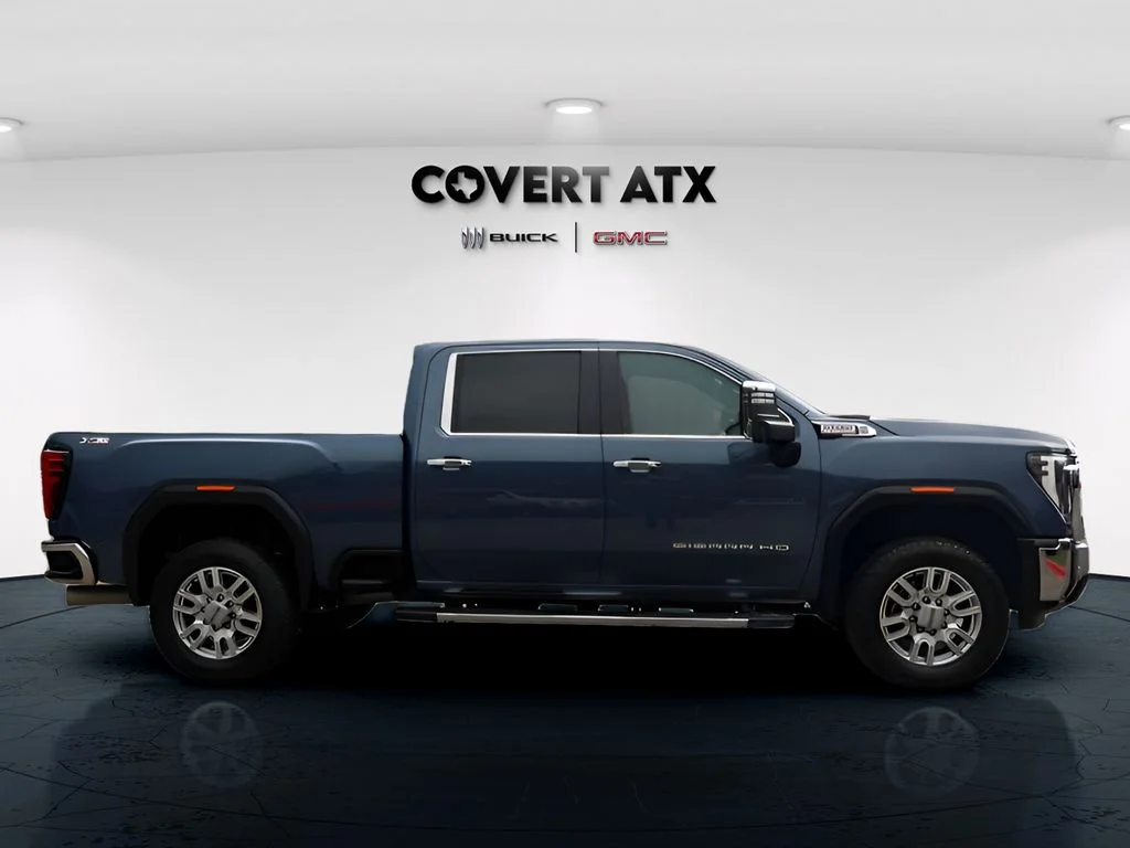 Used 2024 Blue GMC SLT image 8