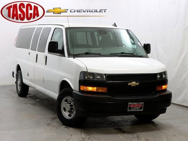 2020 Chevrolet Express 3500 LS Extended's photo