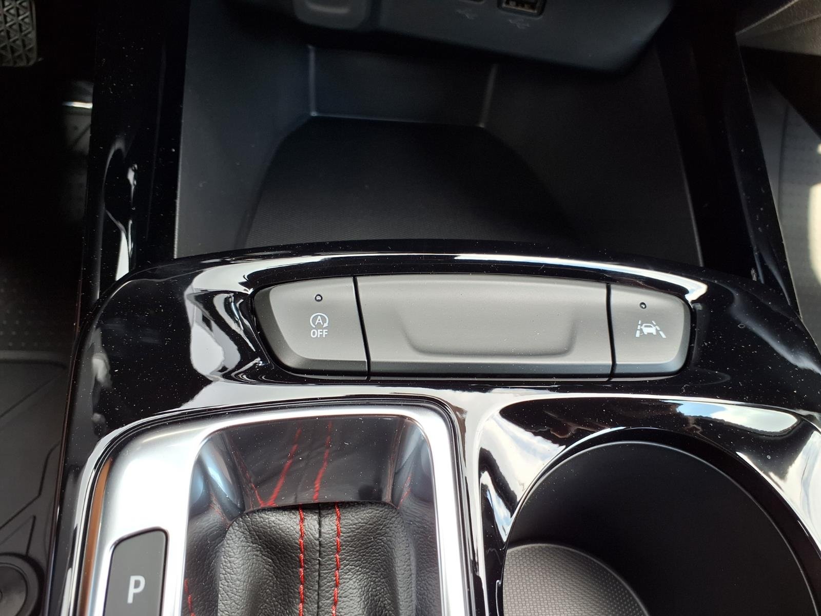 2026 Chevrolet Trax RS - Photo 7